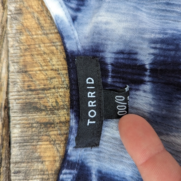 Torrid Tie Dye Tie Front Gauze Kaftan - Picture 3 of 5